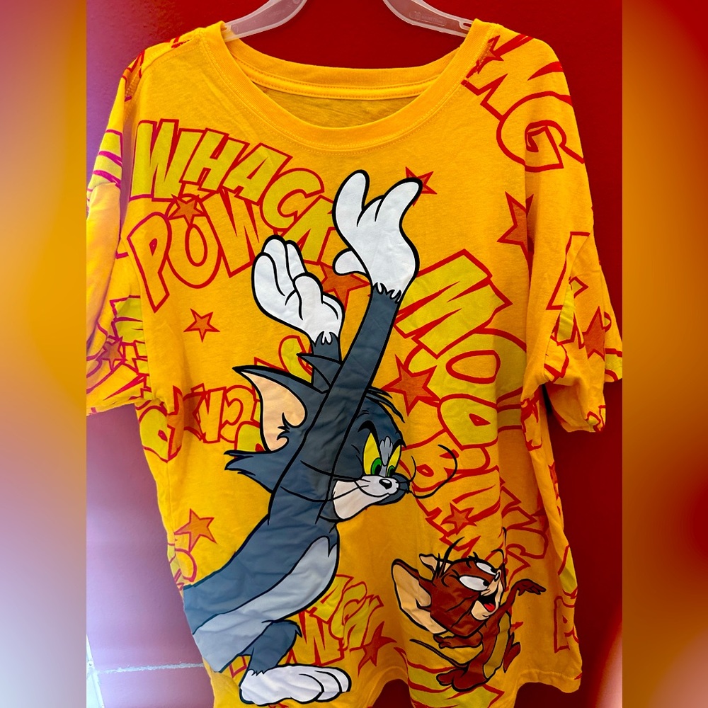 Tshirt used Tom and Jerry size m